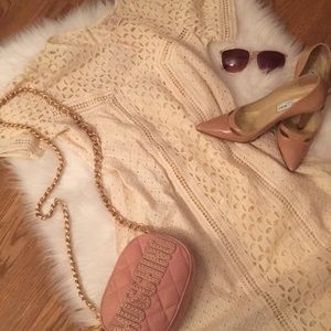 Delicate and beautiful lace dress!❤️